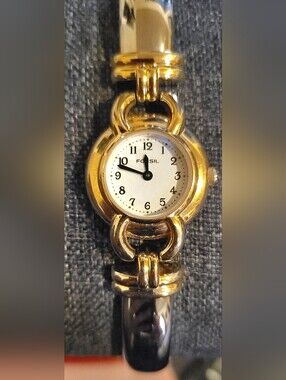 Fossil ES-8727 Two Tone Quartz Analog Ladies Watch Sz. 6"